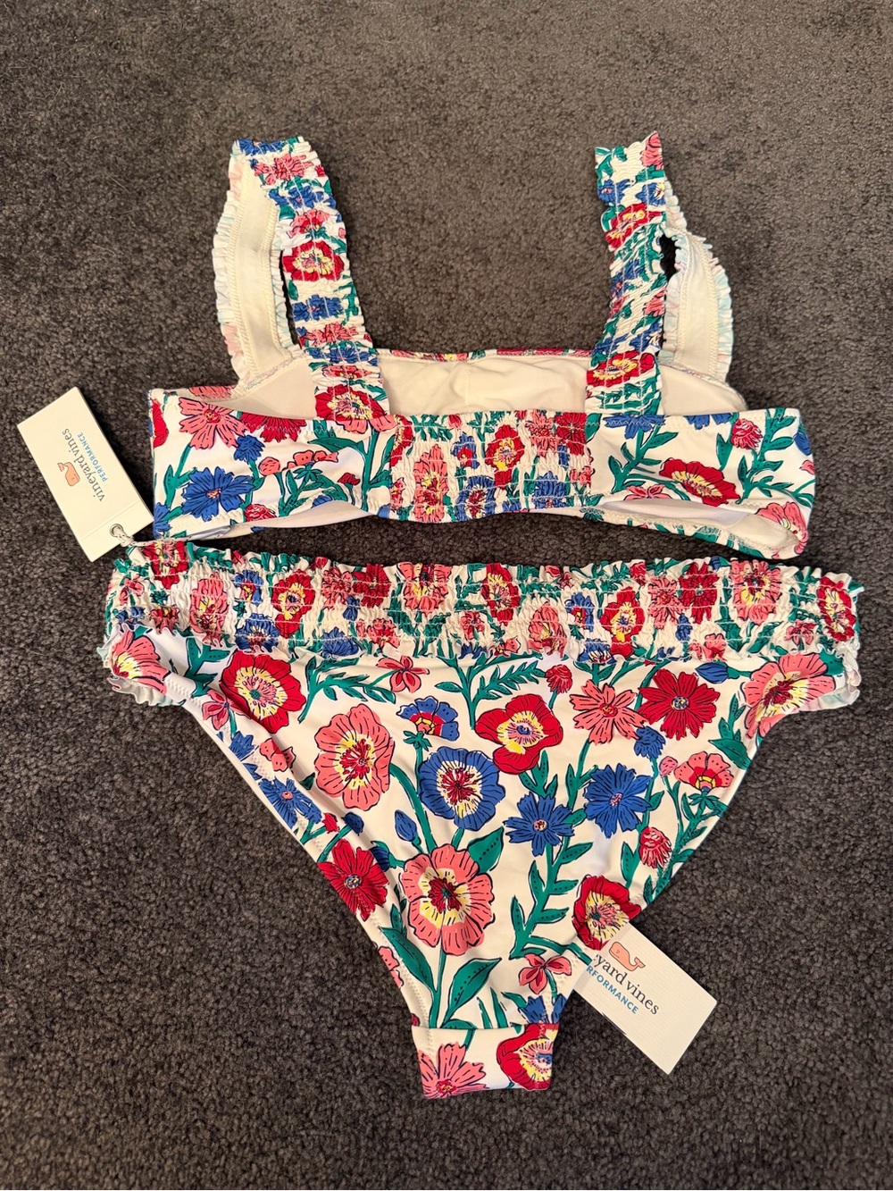 Vineyard Vines White Tisbury Floral Smocked Bikini Set XS Women’s NWT - Picture 2 of 10